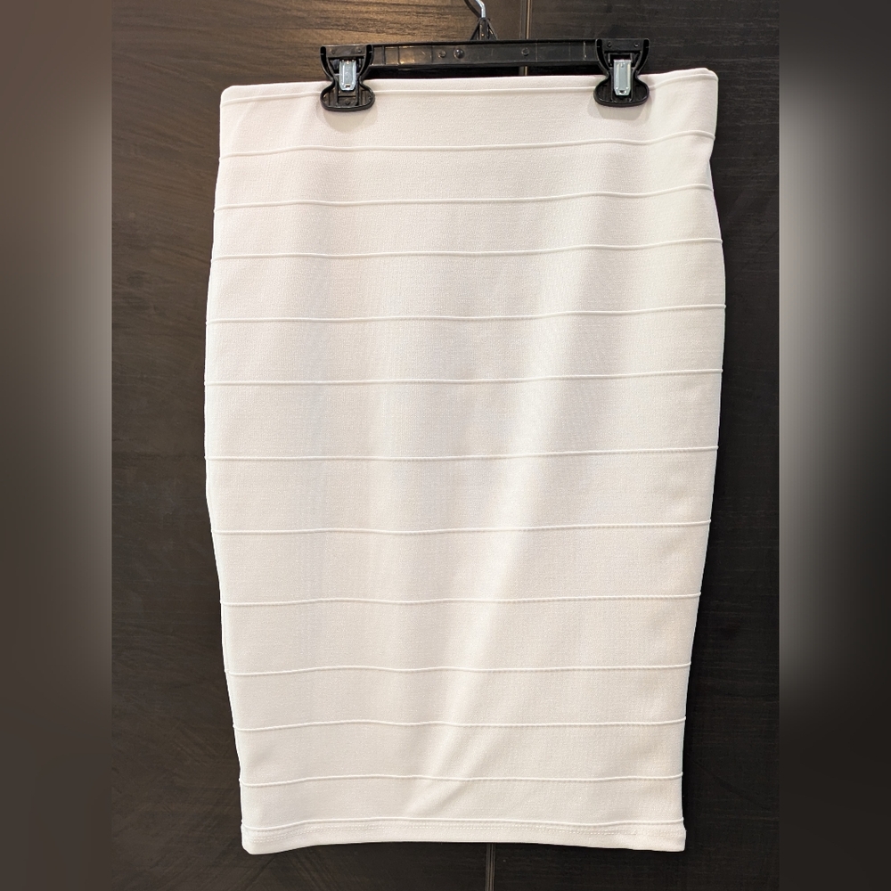 Olivia Blu White Bandage Style Skirt - Picture 2 of 4